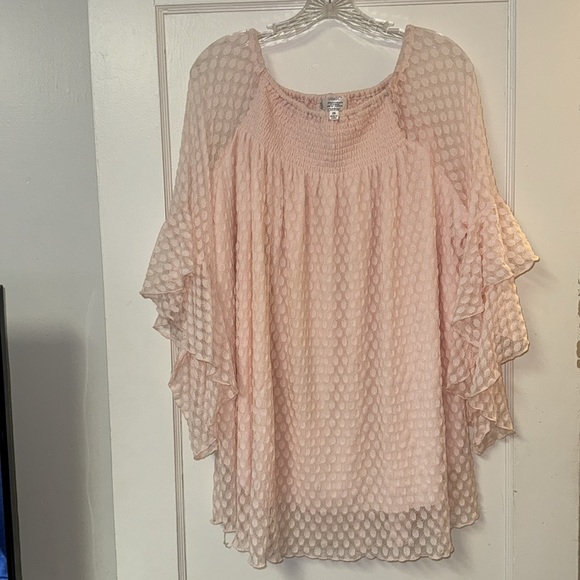 Shannon Ford New York Tops - Shannon Ford New York Pink Lace Blouse Top Size 2X Ruffle Sleeves Stretchy 2X